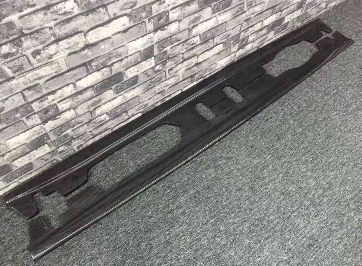 BMW M3 carbon fiber side skirt