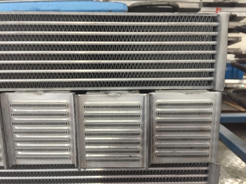 Insert-Fin Oil Cooler Core